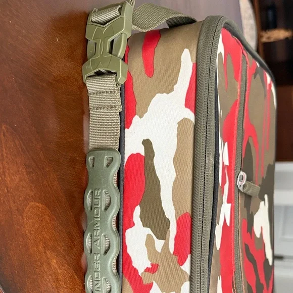 Under Armour Red and Brown Camouflage Messenger Bag - Picture 3 of 4